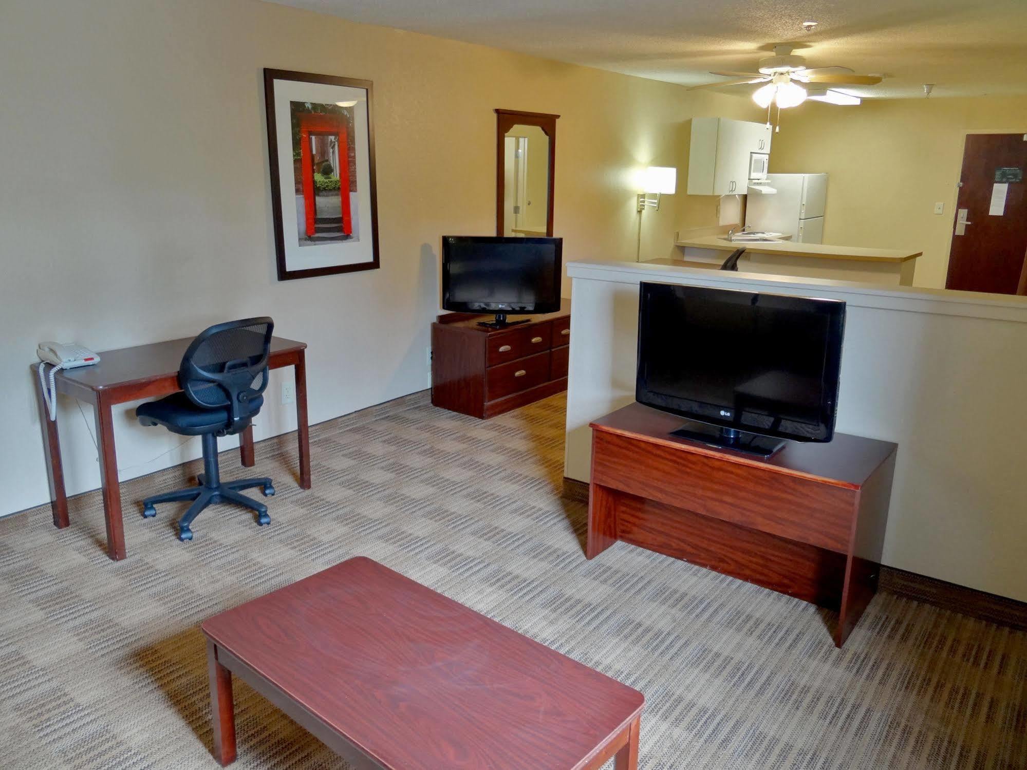 Extended Stay America Suites - Raleigh - Cary - Regency Parkway North Экстерьер фото
