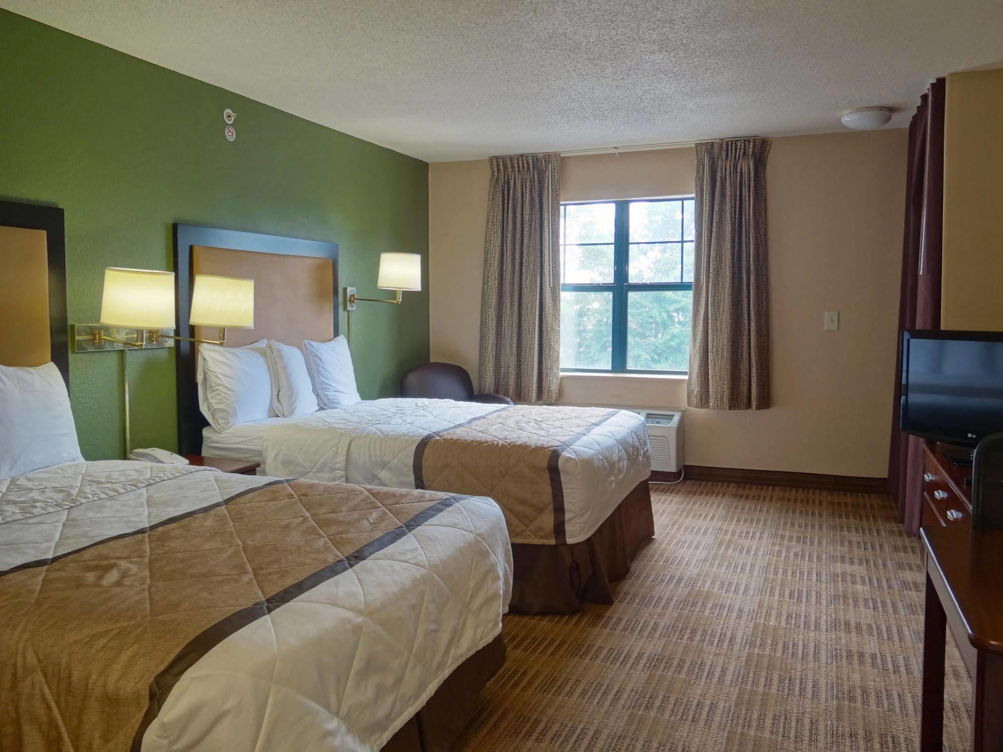 Extended Stay America Suites - Raleigh - Cary - Regency Parkway North Экстерьер фото